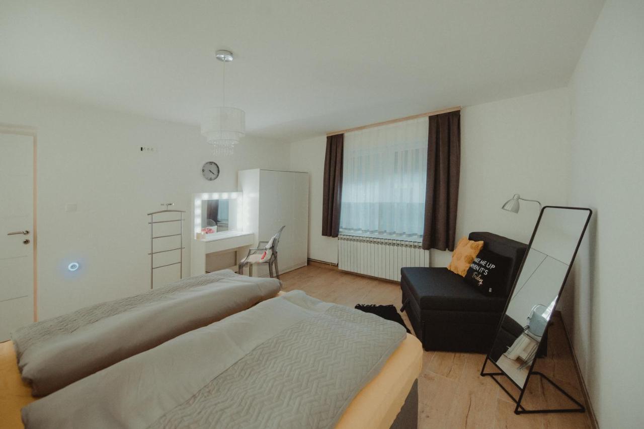 Apartamento Kucica Ðakovo Exterior foto
